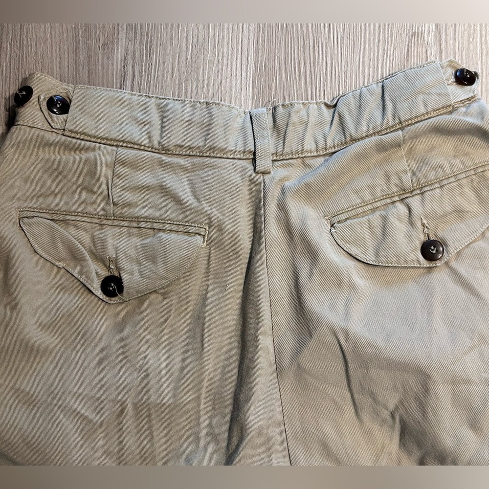 Living in nature vintage style khakis​ - Picture 8 of 16